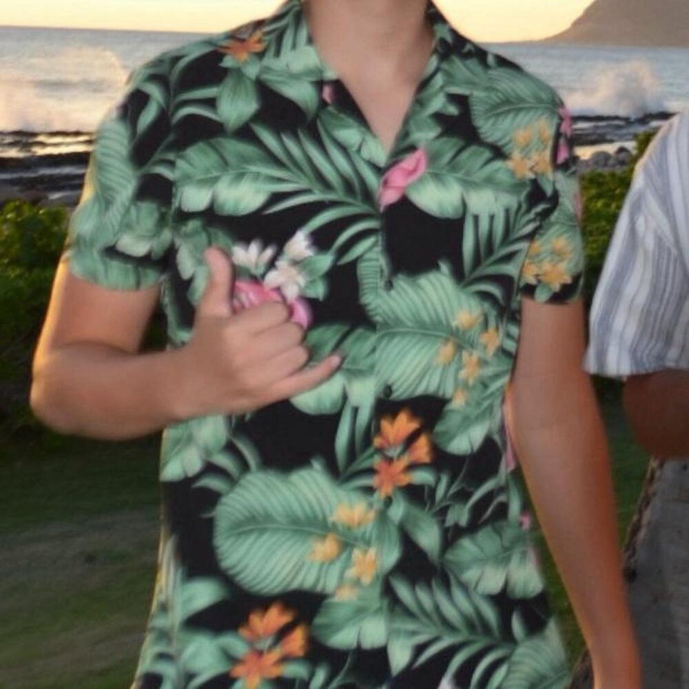 Green and black Hawaiian shirt HawaiianShirt